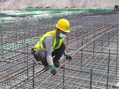 防疫施工“兩手抓”，重點工程建設“不打烊”